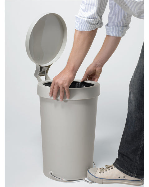 tip-pedal-bin-15l