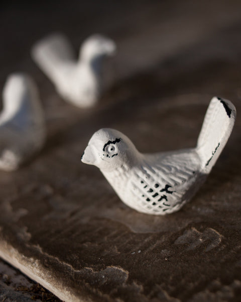 leila-love-bird-paperweight