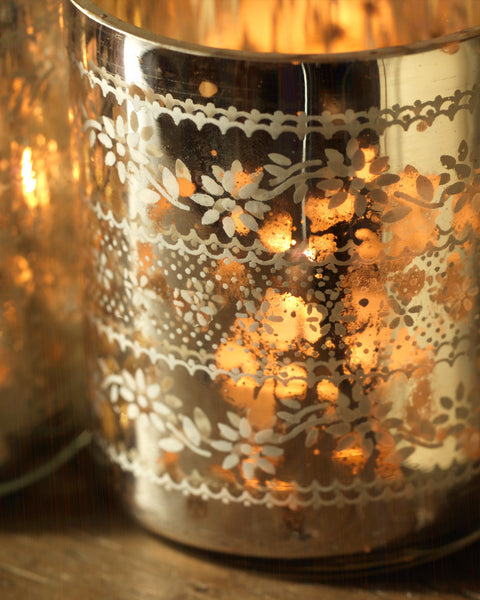 sparkling-silver-tea-light-holder