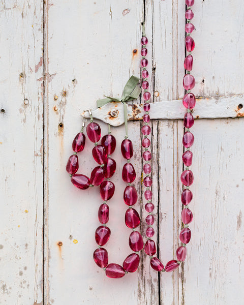 iris-glass-bead-long-necklace