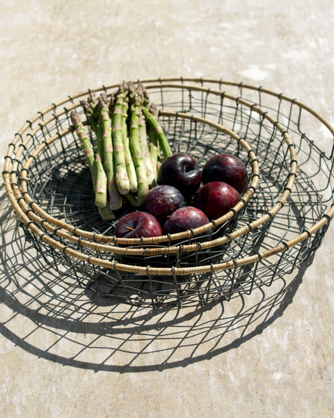 bahima-wire-wicker-tray